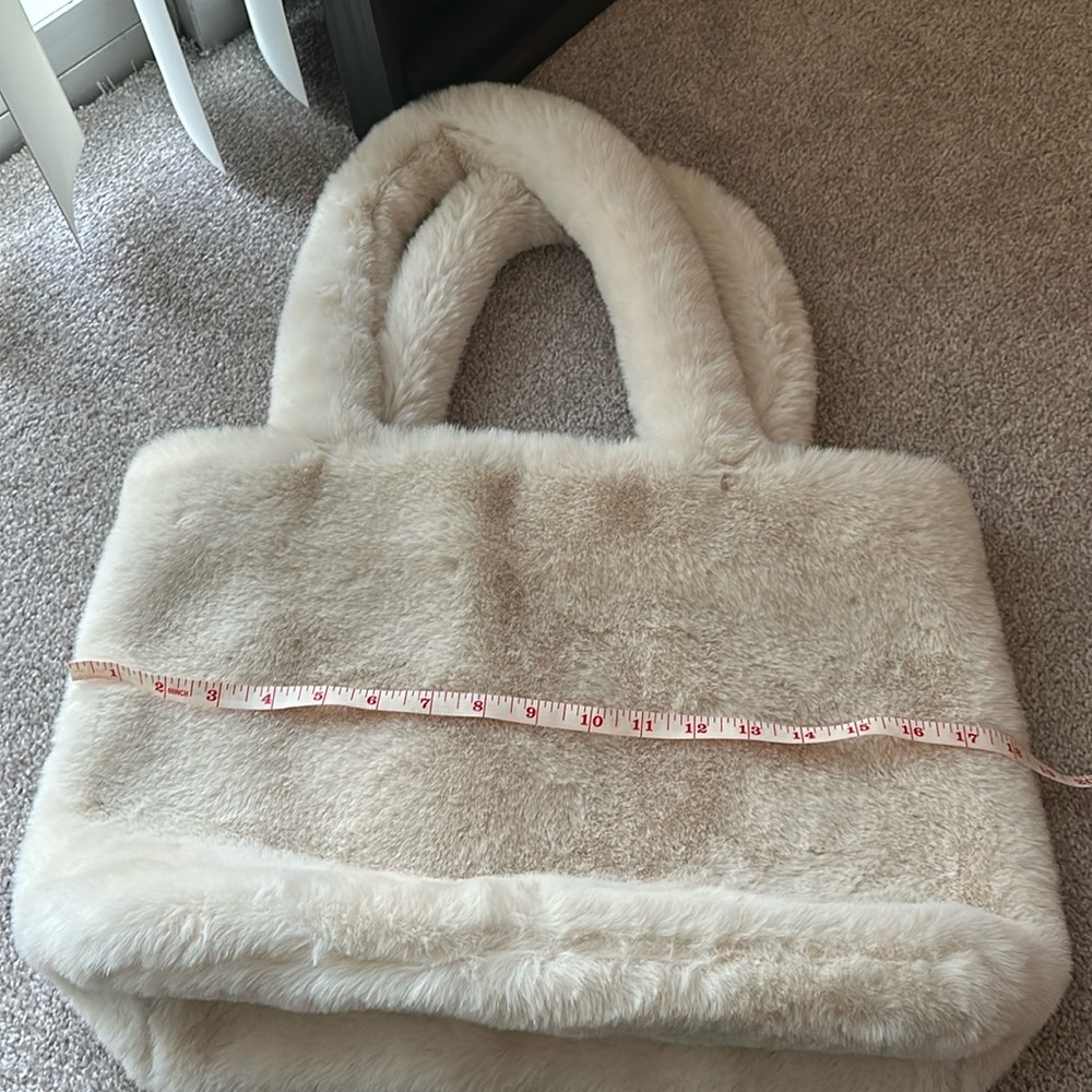 fluffy tote, white